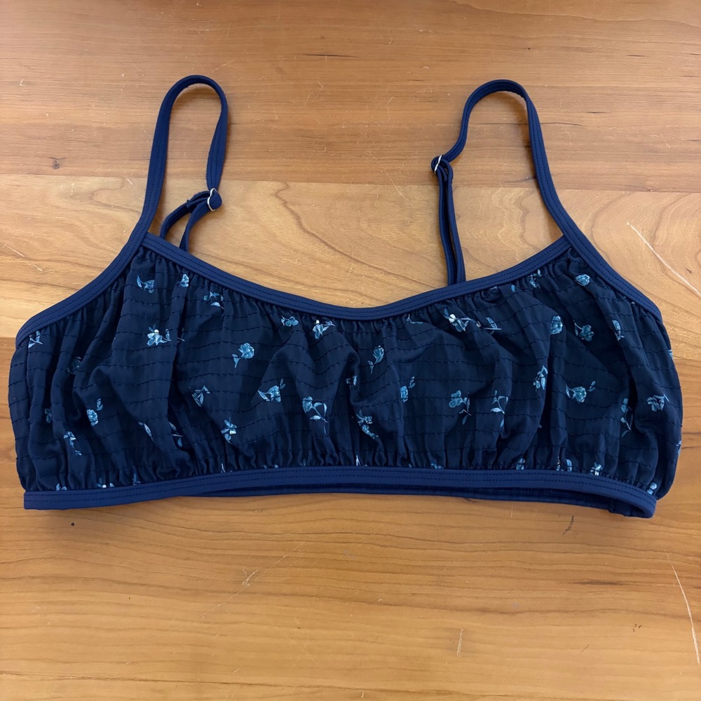 LA Hearts by PacSun Navy Blue Floral Smocked Bikini Top Size Medium Adjustable